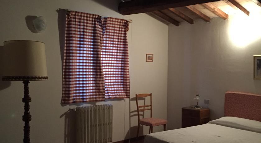 Agriturismo Canonici Amelia Pokoj fotografie